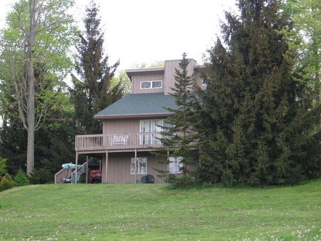 Spruce Hill Inn & Cottages Mansfield Exterior foto